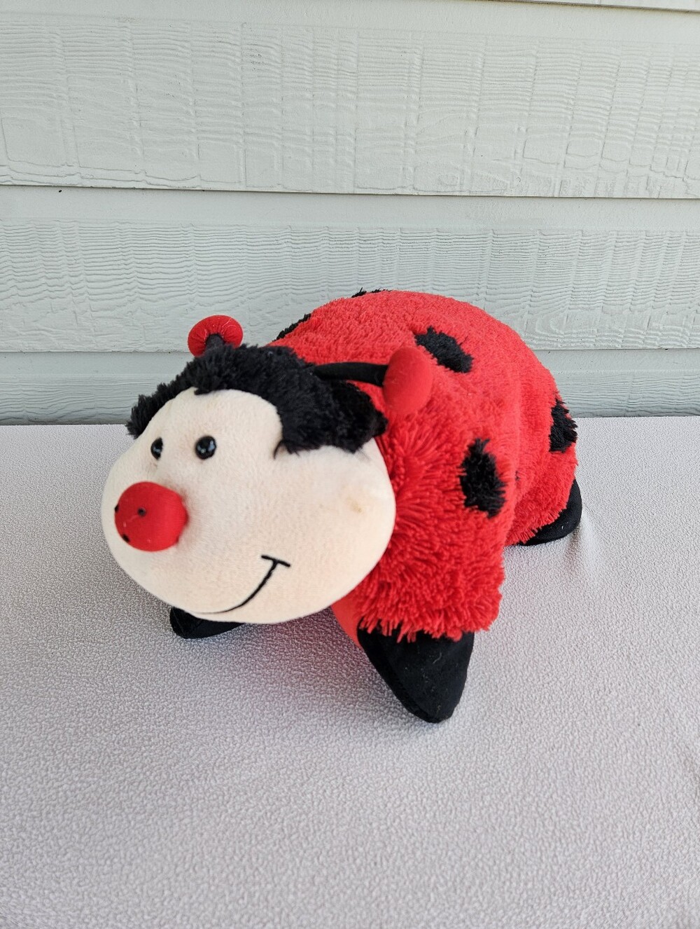 Pillow Pets Ladybug Plush 2010 Red Black Stuffed 18" Retired READ